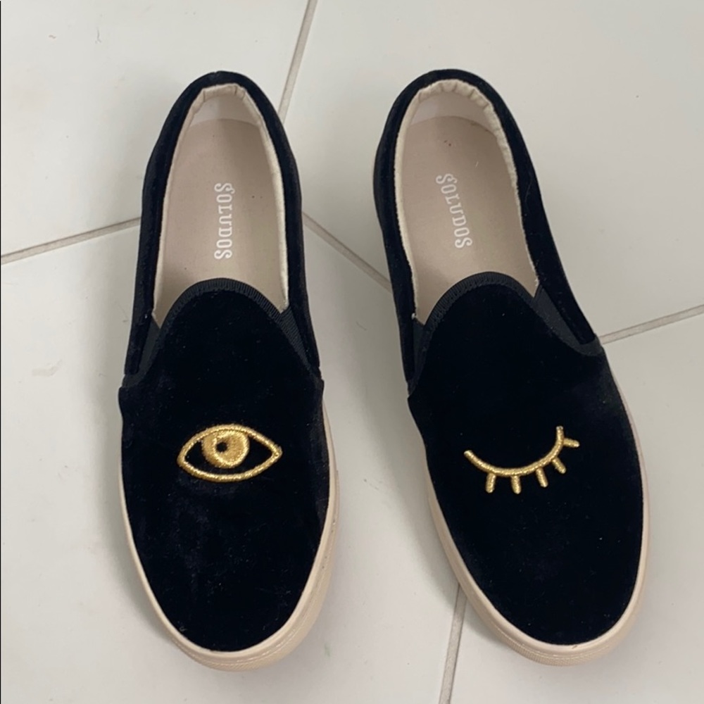 Soludos black velvet shoes